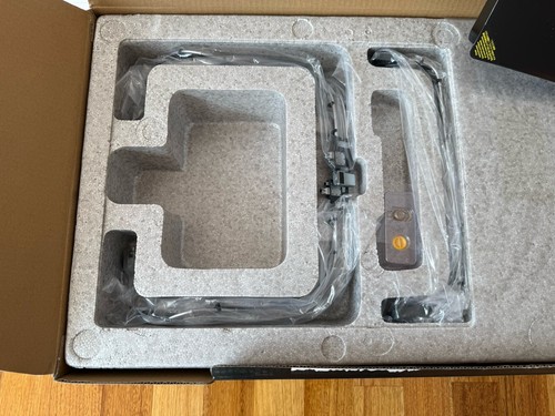 Hot Toys MMS260 1:6 Scale Back to The Future Time Machine, Original Shipper Box. - Picture 3 of 9