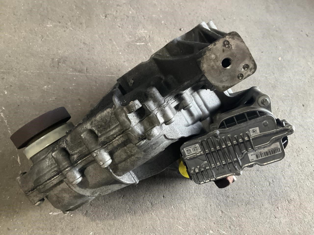 18-24 Maserati Ghibli Transfer Case Gearbox Motor Assembly T
