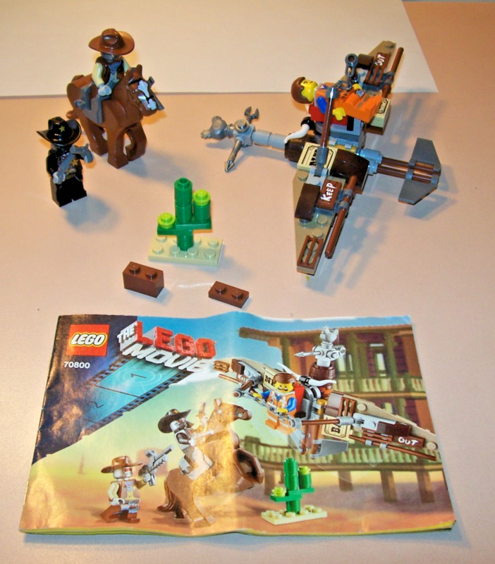 Lego 70800 The LEGO Movie Getaway Glider, Complete with Minifigs & Accessories