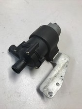 Pompe à eau Mercedes 230