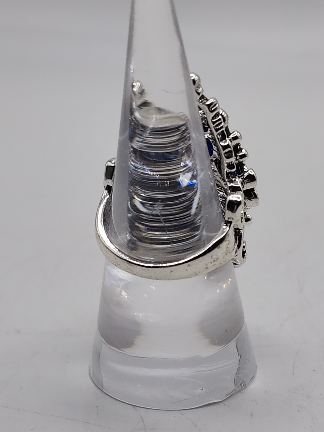 Gorgeous Statement Ring Size 7 Silvertone Blue Rh… - image 12