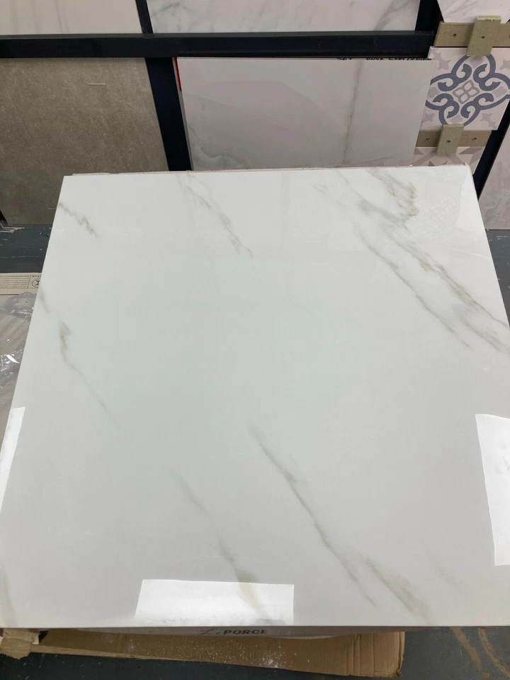 60x60 Glazed Porcelain Tile  Calacutta Royale Stone (White light brown) - Image 4 of 4