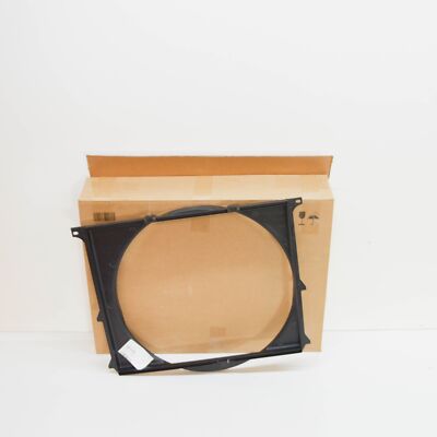 NEW BMW 5 E34 RADIATOR FAN SHROUD 545MM 17111723657 1723657