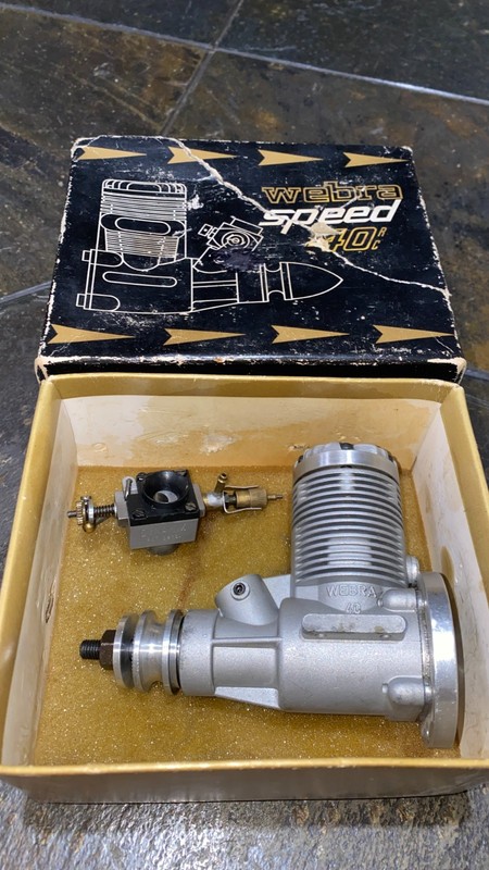 UNUSED WEBRA SPEED 40 RC AIRPLANE ENGINE W/ RADIAL MOUNT & DYNAMIX CARB