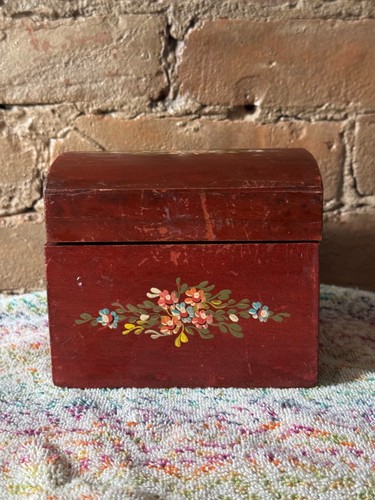 vintage/antique red-painted wooden keepsake or trinket box, floral motif