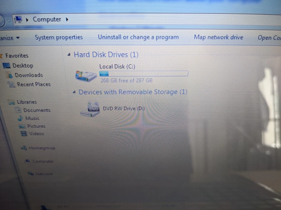 HP Pavilion g7-1310us 17"- i3-2350M, 4GB Ram, 320gb HD, Windows 7 Ultimate - Image 4 of 4