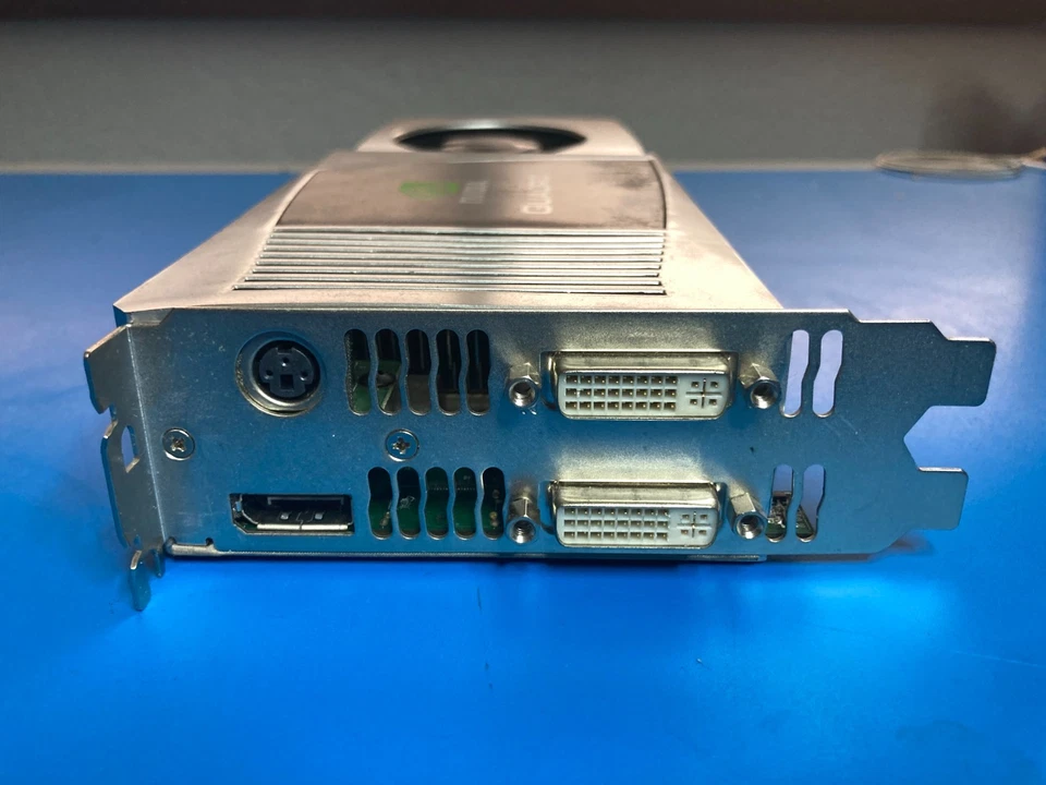 HP NVIDIA Quadro FX 5800 (FZ559AA) 4GB GDDR3 SDRAM PCI Express x16 Graphics... - Image 3 of 4