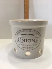 CHEFS Fresh Valley Farm ONIONS Stoneware Canister - No Lid