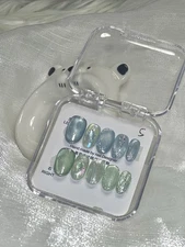 Blue&Green Short Round Press On Nails - Size Small