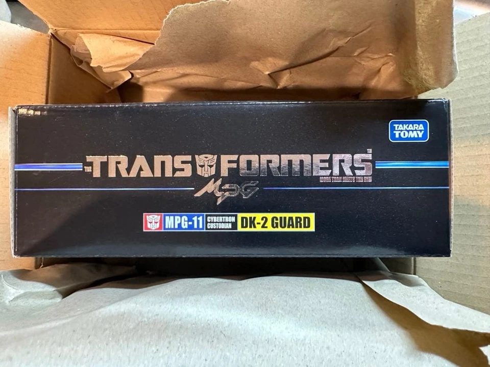 Transformers Masterpiece MPG-11 DK-2 Guard - Image 2 of 3