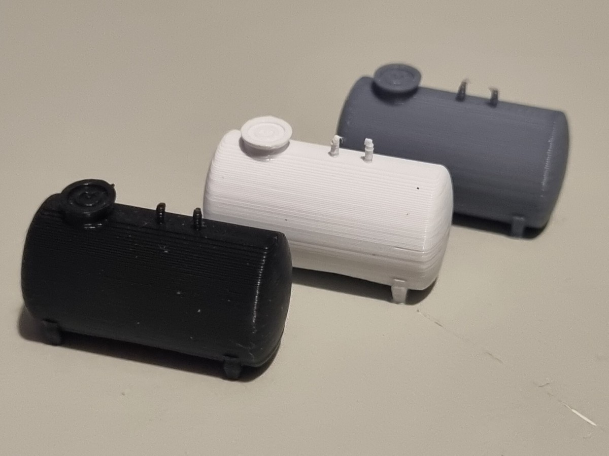 O/On30 1:48 Scale Visible Gas Pump (set of 2 O/On30 1:48 Scale Visible Gas Pump (set of 2