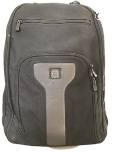 tumi commuter backpack