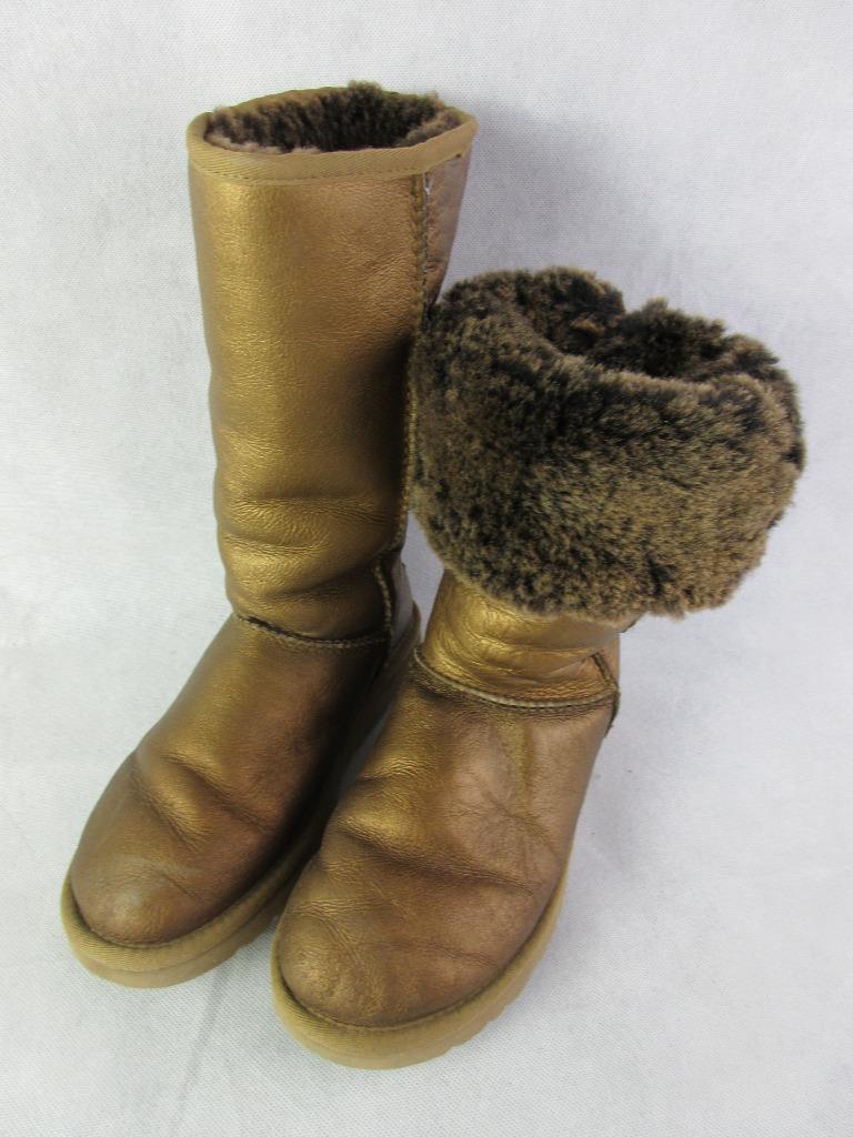UGG AUSTRALIA 5823 CLASSIC TALL LEATHER SHEEPSKIN BOOTS METALLIC