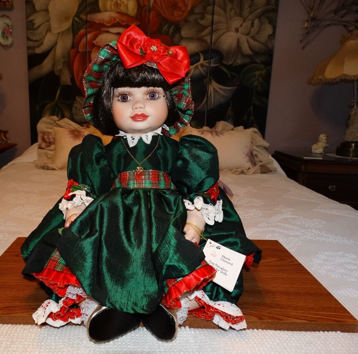 #209 MARIE OSMOND DOLL 1996 OLIVE MAY CHRISTMAS TODDLER 22