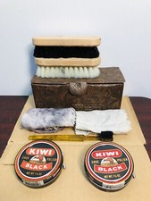 VTG KIWI Black Shoe Shine Box 2 Polishing Brushes 2 Buffing Cloths 1 Applicator