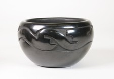 Santa Clara Pueblo Pottery by Grace Medicine Flower ca 1955-1960  3 1/8" x 5 1/2