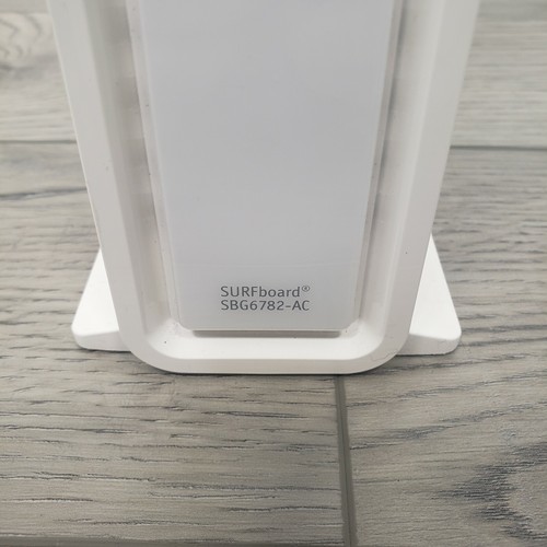 Motorola ARRIS SBG6782-ACH 1750M SURFboard DOCSIS 3.0 Cable Modem & Wi-Fi Router - Picture 3 of 6