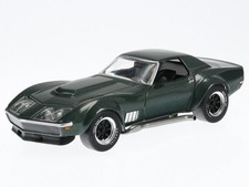 Chevrolet Corvette C3 Custom 1972 green met. diecast model car CLC414 IXO 1:43