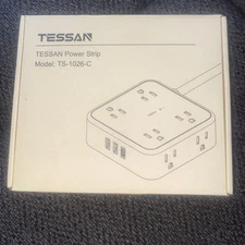 Tessan Power Strip TS 1026-C 5 Foot Flat Cord 8 Outlets and 3 USB Plug surge pro