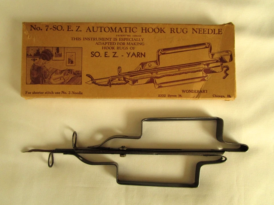 Vintage Wonderart No. 7 SO. E.Z. Automatic Hook Rug Needle w/Box & Instructions - Image 2 of 4