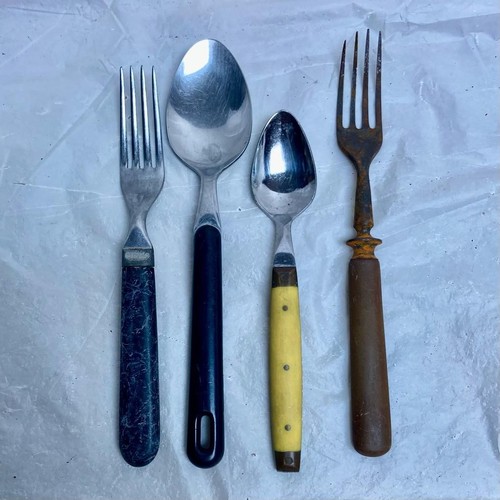 Antique 4pc Flatware - Picture 14 of 15