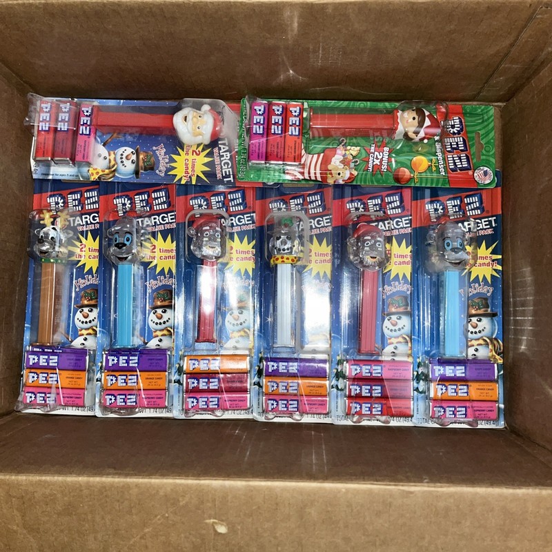 HUGE Box Lot Of  Holiday Pez Dispensers!  32 Total On Card