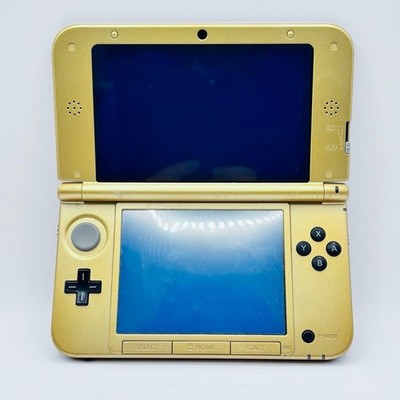 Nintendo 3DS LL The Legend of Zelda A Link to the Past Limited