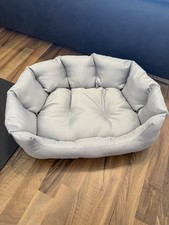 Beautiful Dog Bed / Cat Sofa Cushion Pet Bed Puppy 55x45x15cm Excellent %%%%