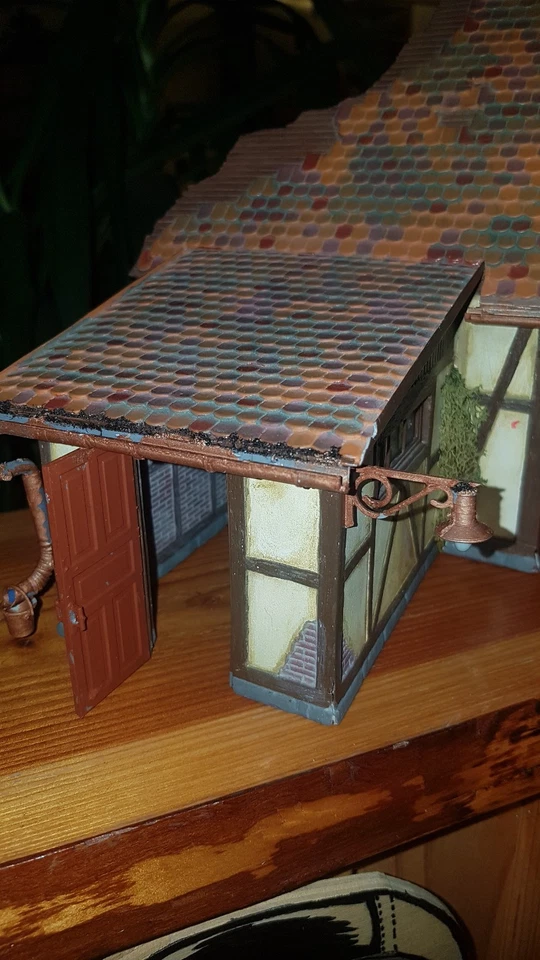 MiniArt : Scheune für Diorama gebaut und bemalt - 1:35 - Bild 2 von 4