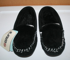 Lamo Women's Classic Moccasin Slipper Black SZ 5