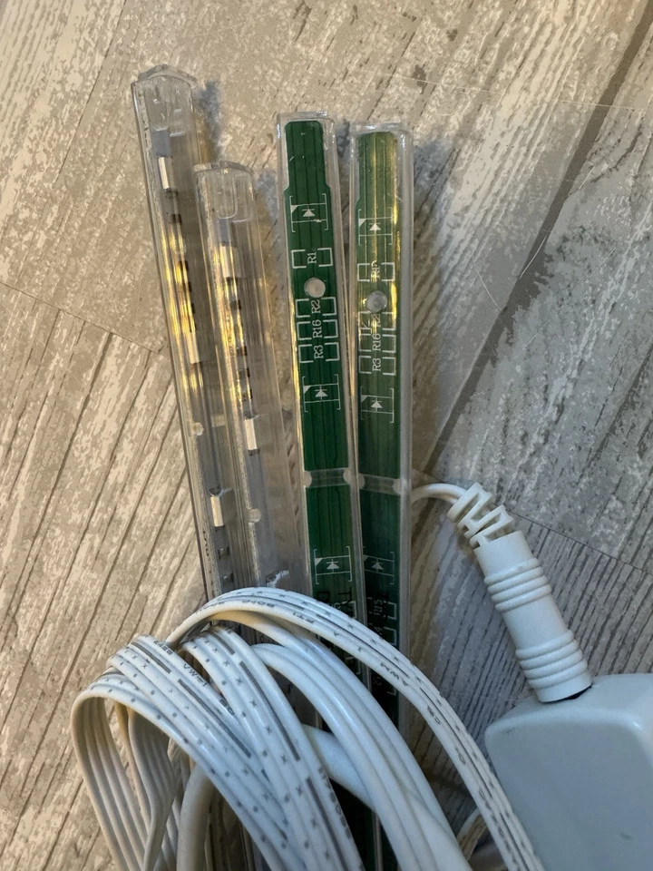 Juego de 4 tiras de luz LED diodo IKEA multicolor 21777 usado en excelente estado Foto 2 de 4