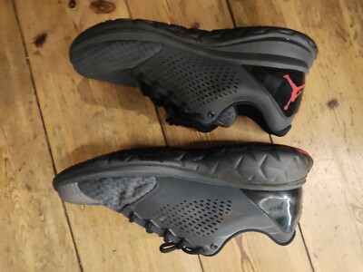 NIKE AIR JORDAN TRAINER ST WINTER BLACK RED 47,5 EU