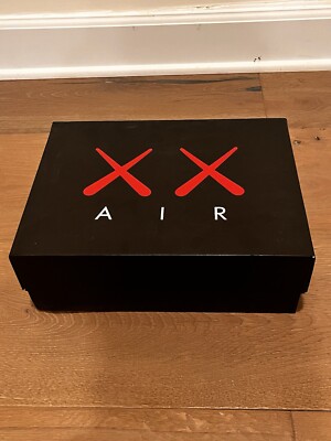 Size 11 - Jordan 4 Retro x KAWS Cool Grey 2017