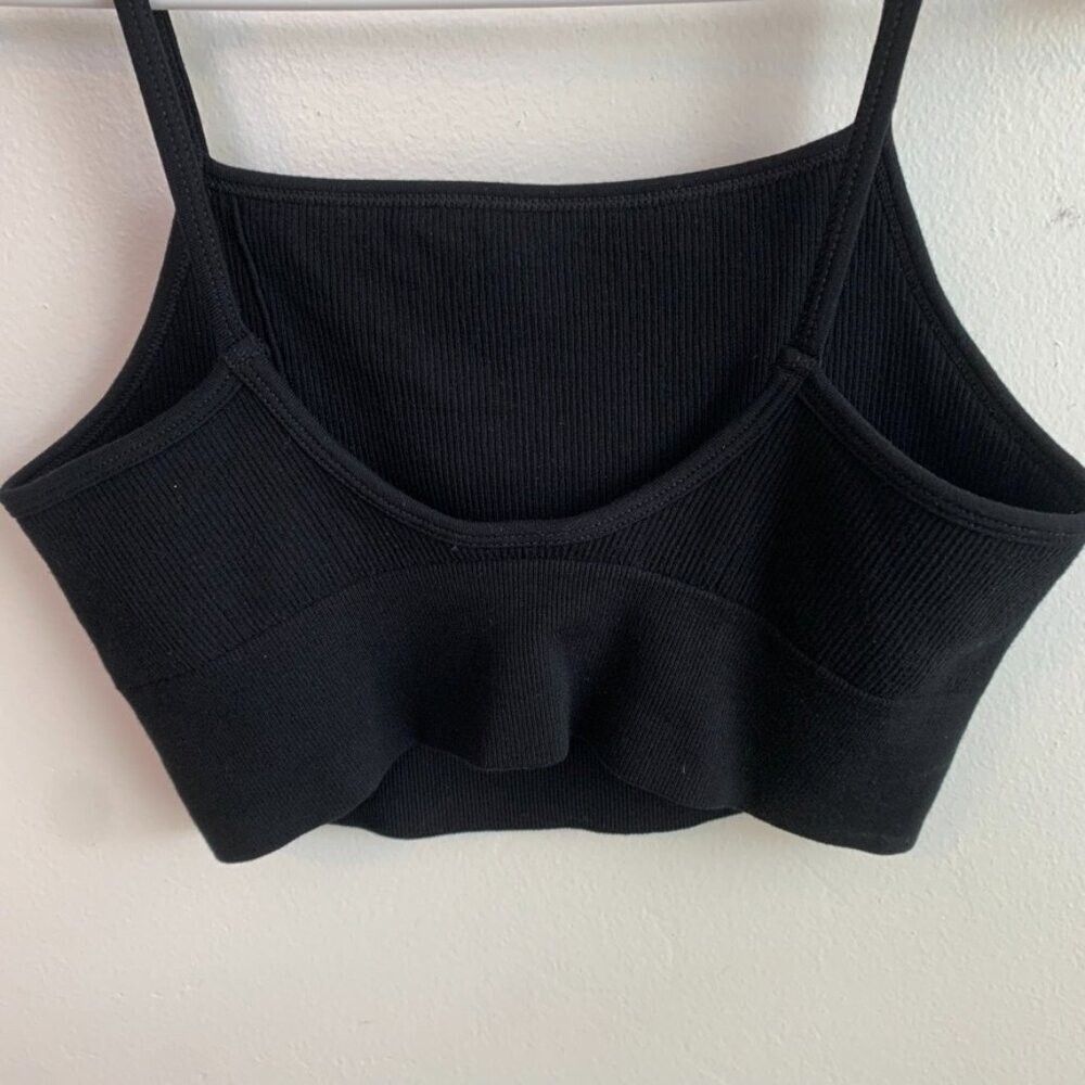 Fabletics Black Cloud Seamless Midi Bralette - image 4