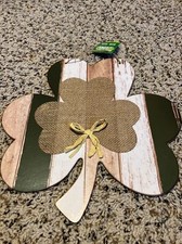 St. Patrick  s Day Distressed Burlap Shamrock Wall Hanging Decor