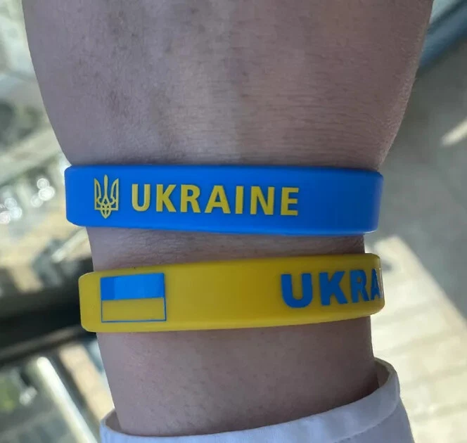 Blitzschnell Teilnehmer Feuchtigkeit armband blau gelb ukraine in der