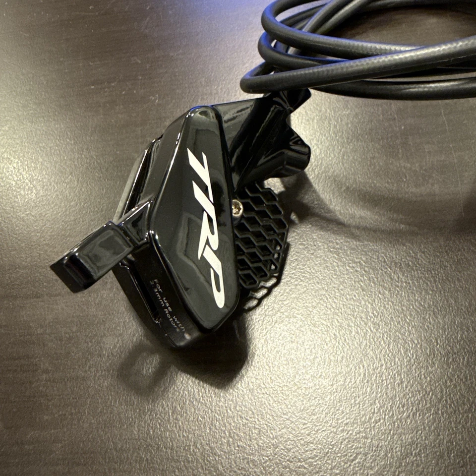 TRP Trail Evo Brake Set Black, Absolute Black Finned Brake Pads, TRP Brake Set - Image 4 of 4