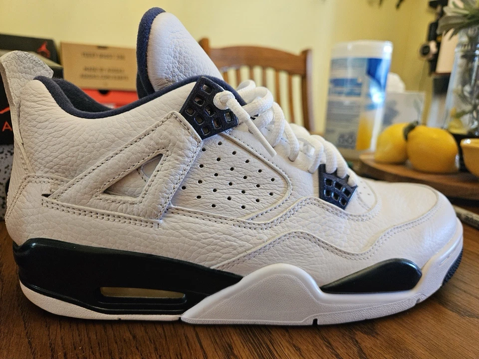 Air Jordan Retro 4 - Columbia - Talla 9 Nuevo Foto 4 de 4