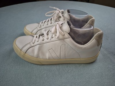 Size 9 - Veja Esplar Logo Leather White