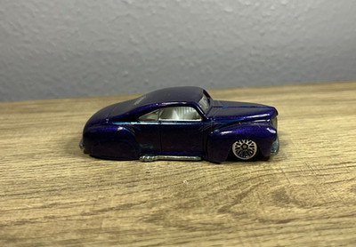 Vintage 1997 Hot Wheels - Purple 1940's Tail Dragger - 1:64 Diecast -