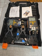 2 Qty Testo 550s Smart Digital Manifold Kit with 2 x Clamp w/ Case