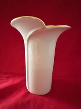 Vintage Royal Porzellan Barvaria KPM Germany Handarbeit Calla Lily Vase 6"