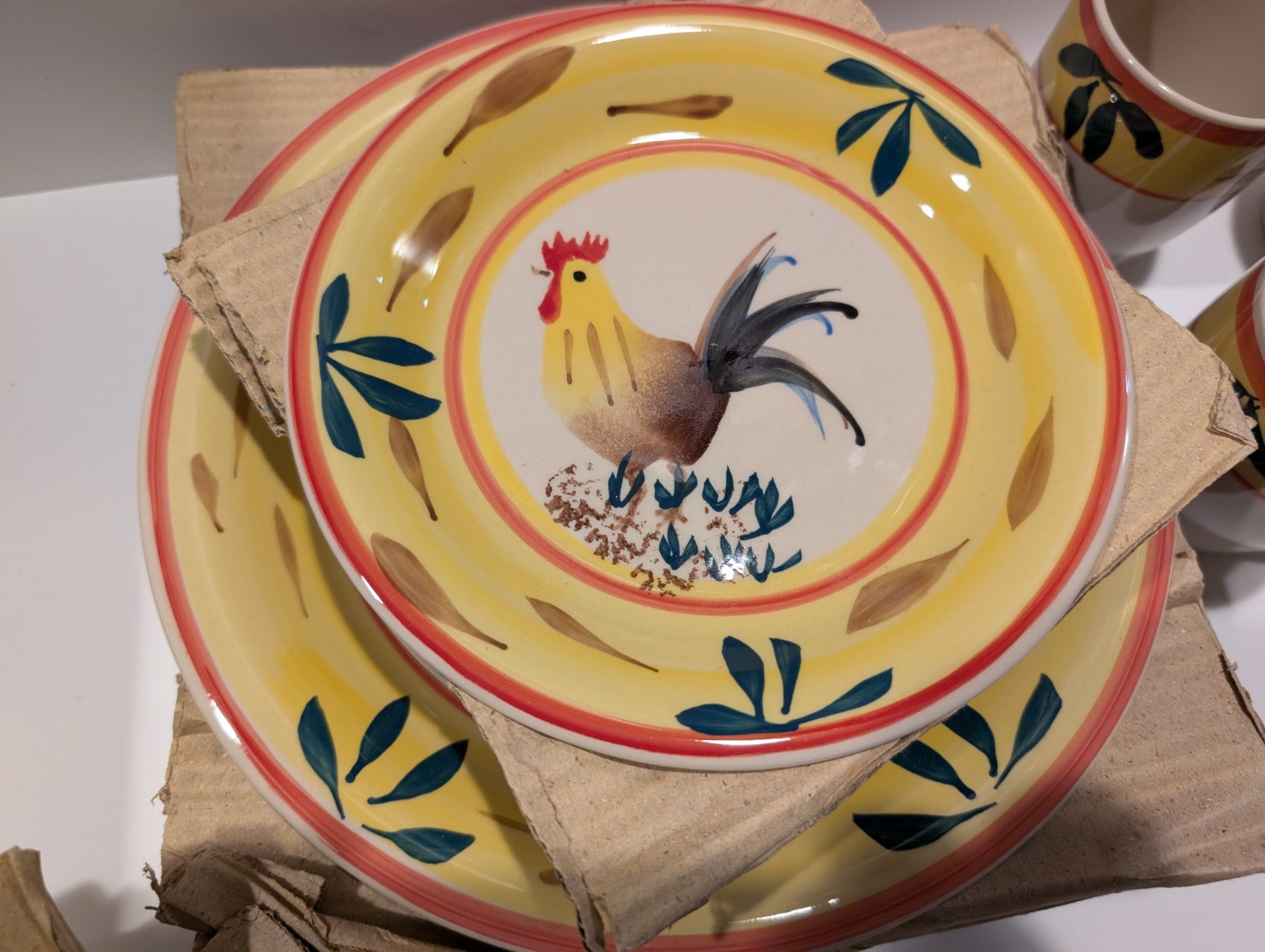 16 PCs NOS Philippe Richard Country View Rooster Dinner Salad Bowl Cup