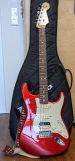 Fender American Pro Stratocaster HSS RW (Made in USA) inkl. Mono Case Tasche