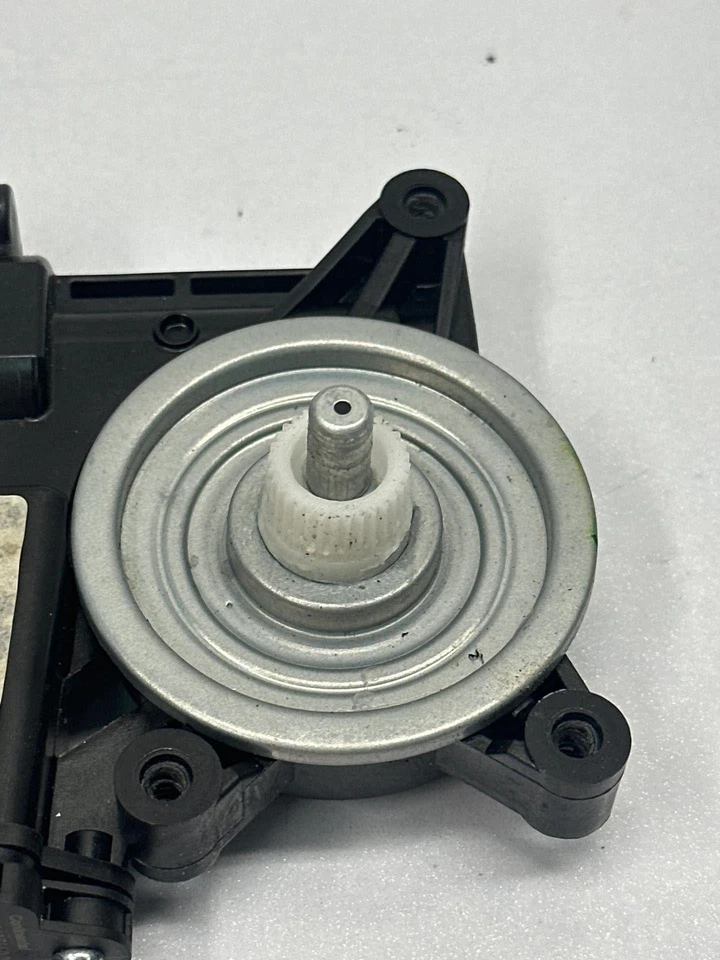 Motor ventana Chevrolet Equinox 2018 a 2023 conjunto delantero izquierdo OEM 558RF4022 Foto 3 de 4