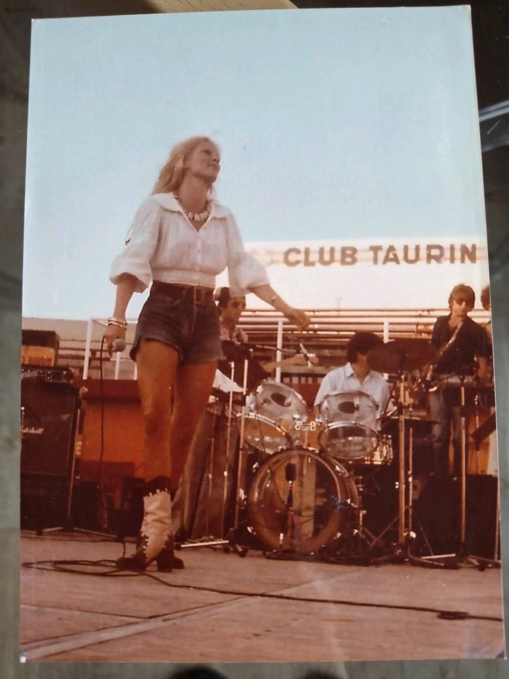 Sylvie Vartan  - Photo 1/1