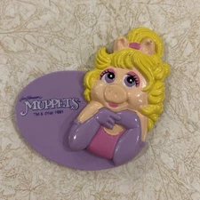 1991 Kid Care Jim Henson’s Muppets Miss Piggy Sculpted Cosmetic Mirror Vintage