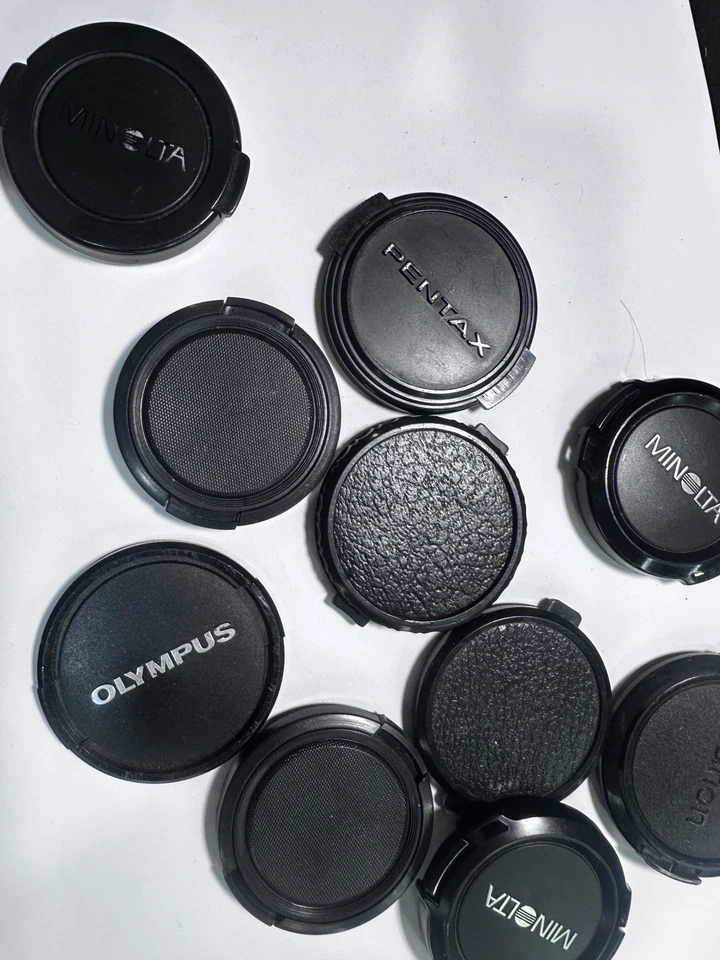 Tapa de lente frontal a presión surtida de 49 mm Foto 2 de 4