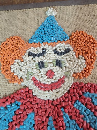 Vintage Plastic Bead On Wood Artwork Bunny Flower Clown - Picture 10 of 12