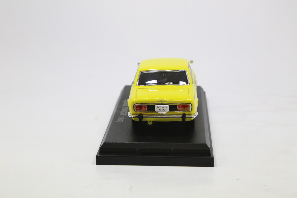 TOYOTA  1600GT(1967) ミニカー TOYOTA 1600GT (1967) 1/43 Scale Miniature Car Free Shipping